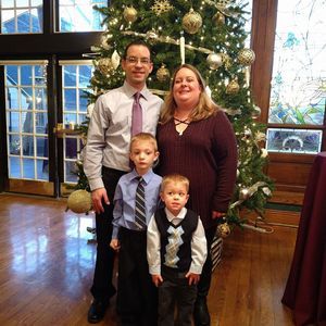 Meet your Posher, Hilary